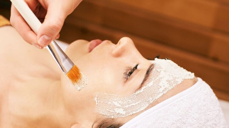 Dr. Dennis Gross Peel Pads: Universal vs Extra Strength – Which One is Right For You?