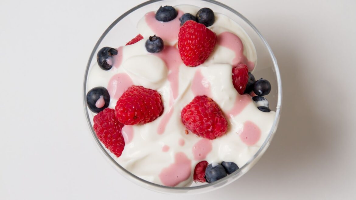 Does Chobani Yogurt Really Have Probiotics? Untitled design - 2023-05-15t063536.284