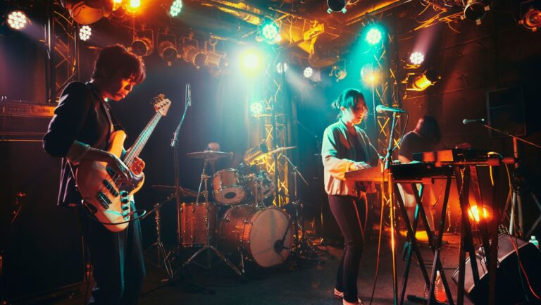 sdms.px.indianoil/edealer_enu/start.swe