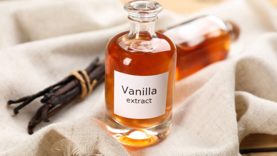 Exploring the Benefits of Vanilla Oil for Your Canine Companion Image1