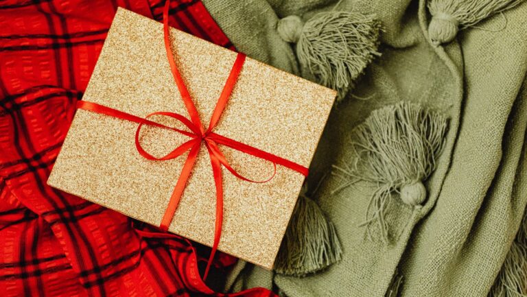 5 Great Pieces of Advice When Purchasing a Luxury Gift for a Special Woman